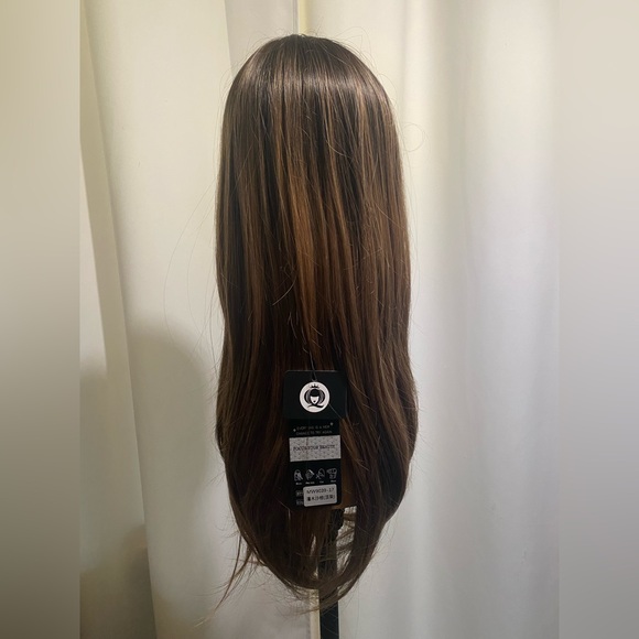 QUEEN OF SPARKLES Chestnut Brown With Copper Highlights Wig - Picture 3 of 7